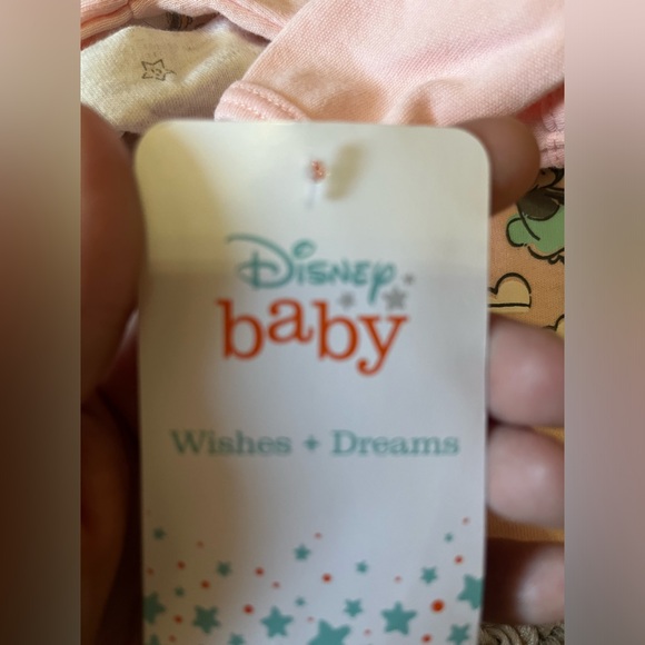 9-pc Minnie Mouse Disney outfit 2 LS Swaddles 2 pacifier, Changing Pad, Mirror - Picture 9 of 16